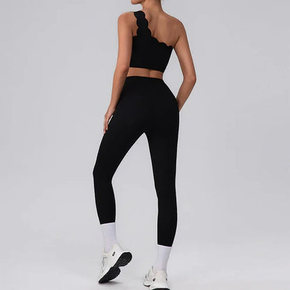 GRACE SCALLOPED TOP EDGE SPORTS BRA & HIGH-WAIST CROSS OVER LEGGINGS (2-PIECE SET)