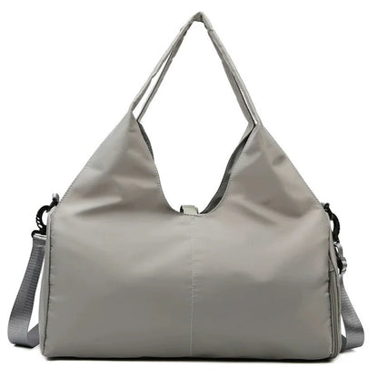**PRE-ORDER**  AVELINE CONVERTIBLE GYM BAG